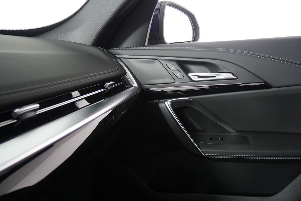 Used 2026 BMW X1 xDrive28i image 23