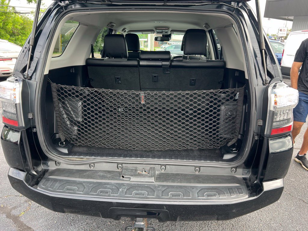 Used 2021 Toyota 4Runner SR5 Premium AWD/4WD image 9