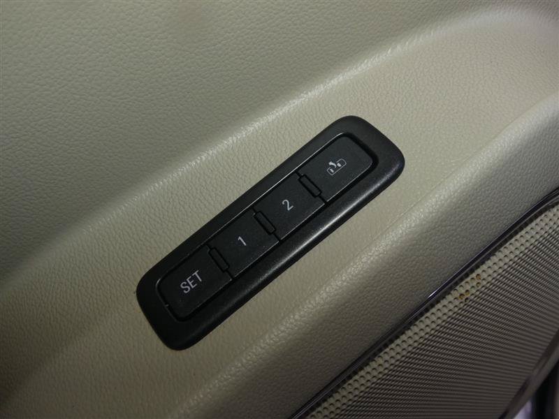 Used 2017 GMC Yukon Denali AWD/4WD image 20