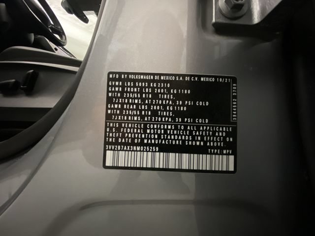 Used 2022 Volkswagen Tiguan SE AWD/4WD image 26