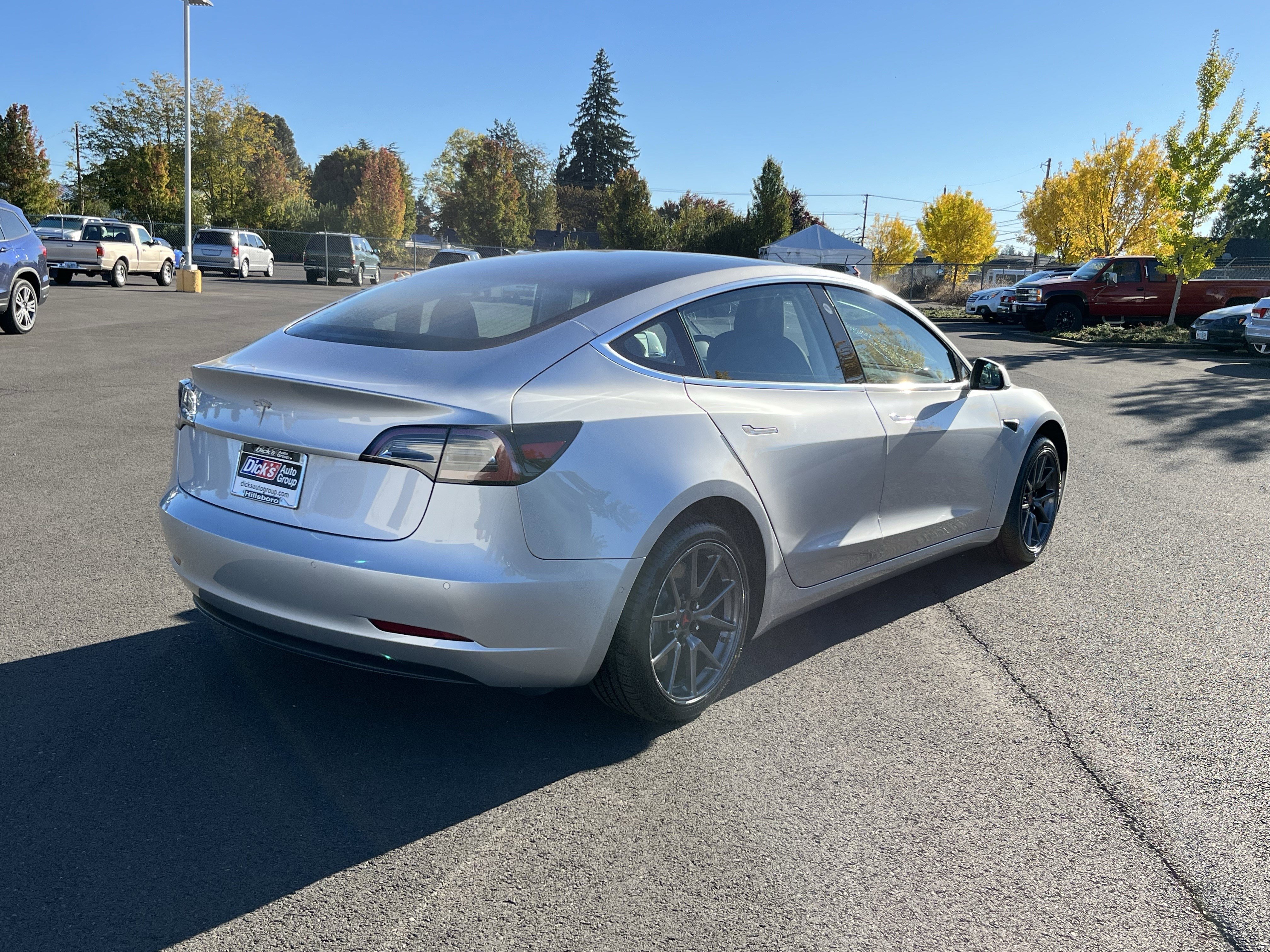 Used 2018 Tesla Model 3 Long Range image 5