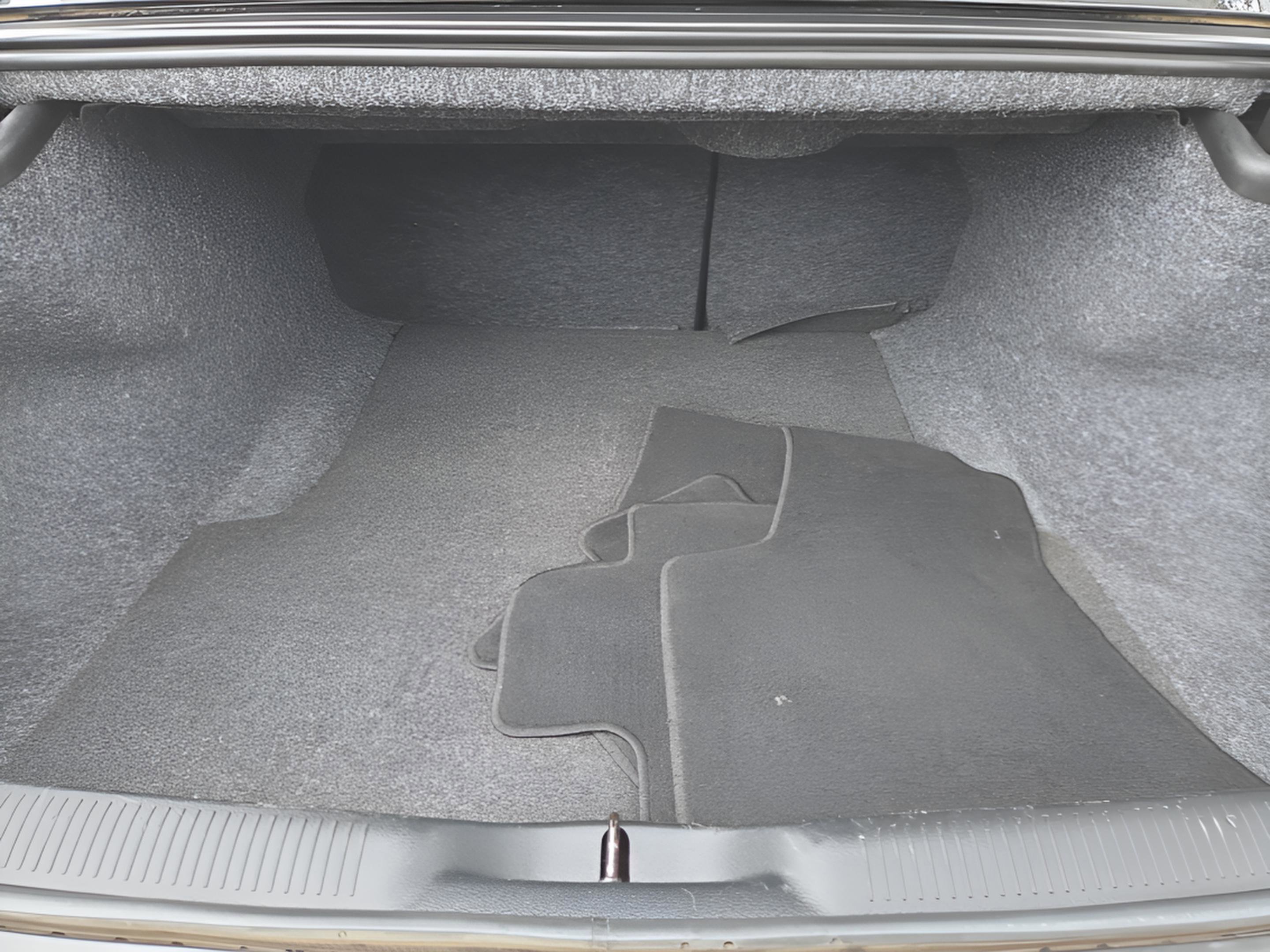 Used 2023 Dodge Charger SXT image 31