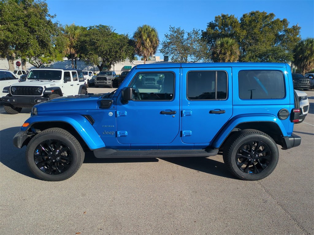 Used 2023 Jeep Wrangler Unlimited Sahara image 9