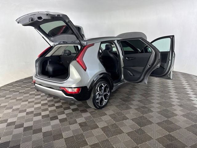 Certified 2025 Kia Niro EX Touring FWD image 16