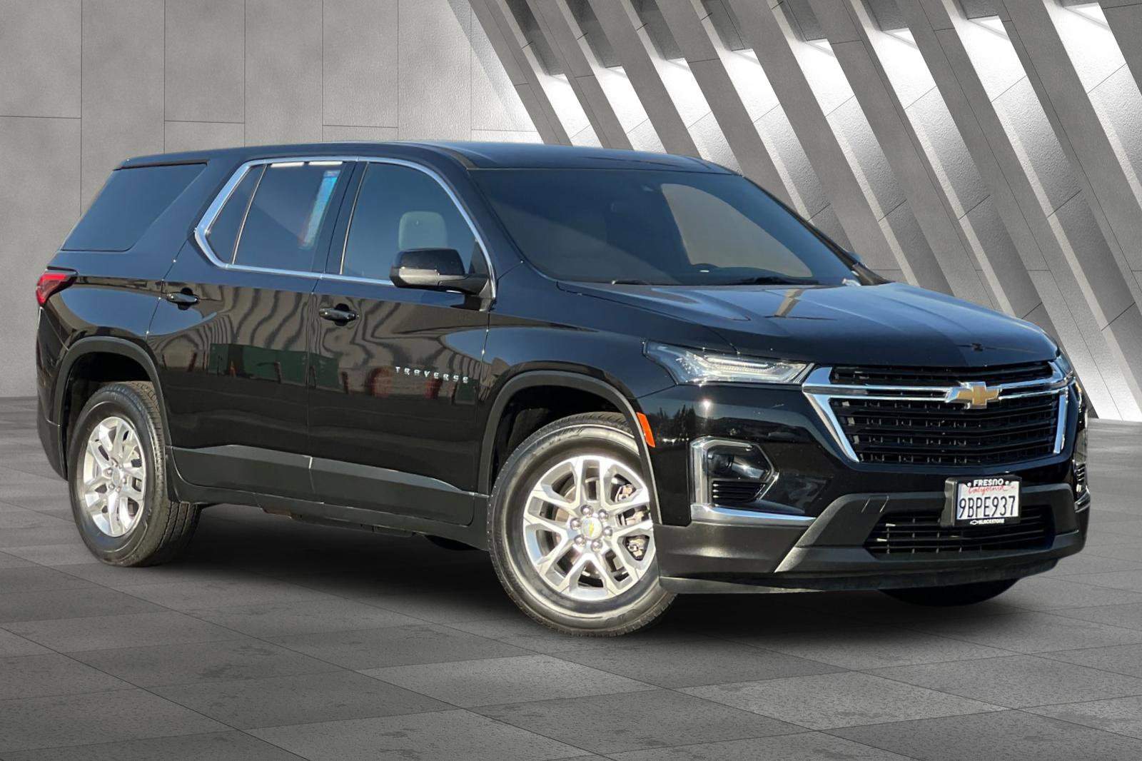 Certified 2022 Chevrolet Traverse LS