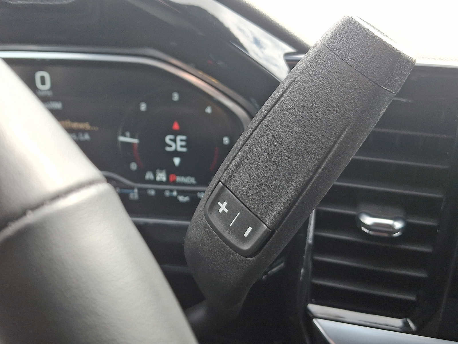 Certified 2023 GMC Sierra 1500 SLE image 16