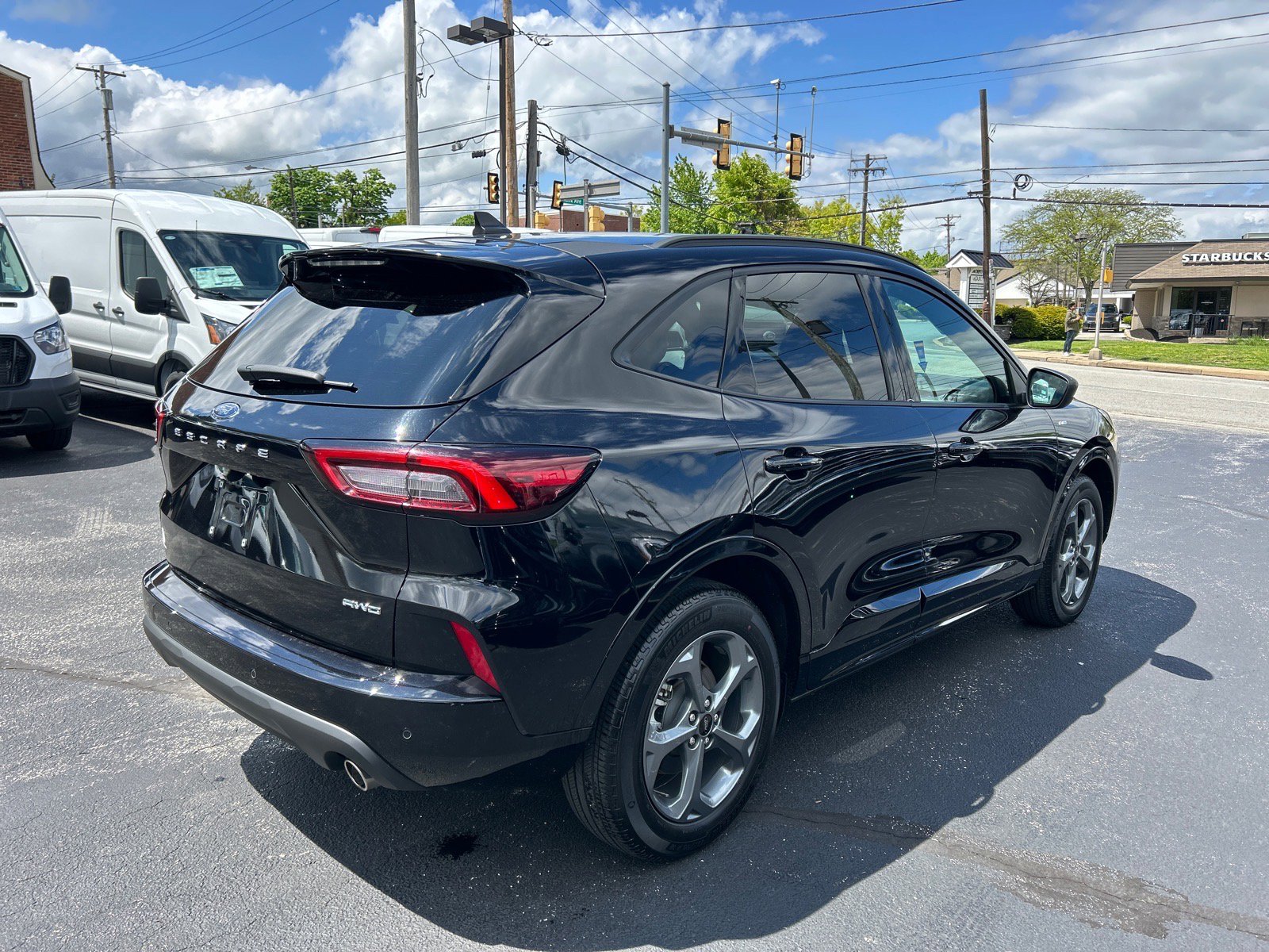 Certified 2023 Ford Escape ST-Line w/ Tech Pack #1 AWD/4WD image 17