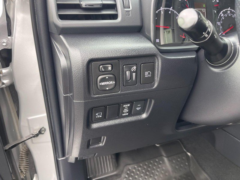 Used 2023 Toyota 4Runner SR5 Premium w/ Moonroof Package AWD/4WD image 23
