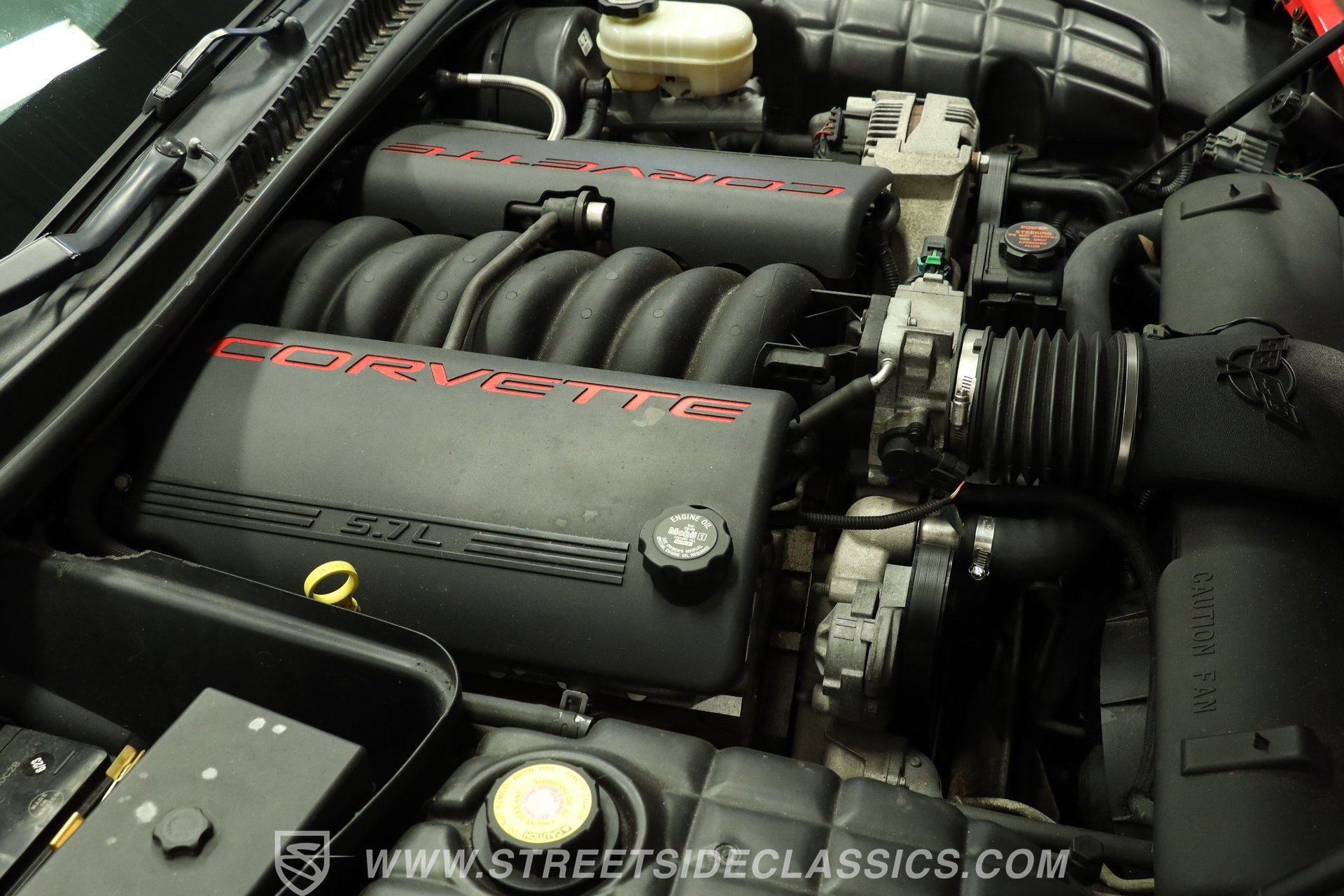 Used 1999 Chevrolet Corvette Coupe w/ Memory Pkg RWD image 32