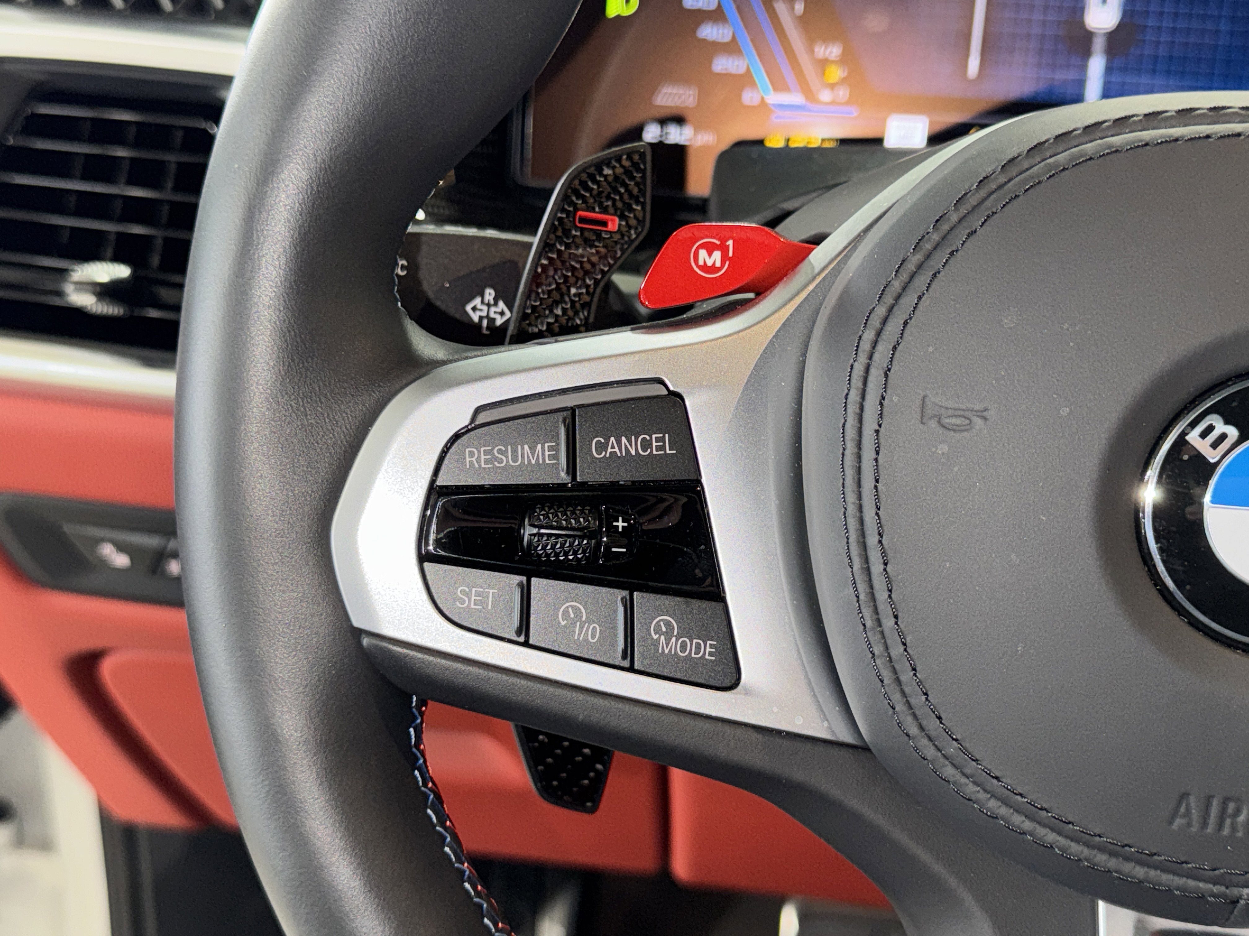 Used 2026 BMW X5 M Competition w/ Executive Package image 22