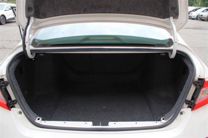 Used 2018 Honda Accord EX-L image 24