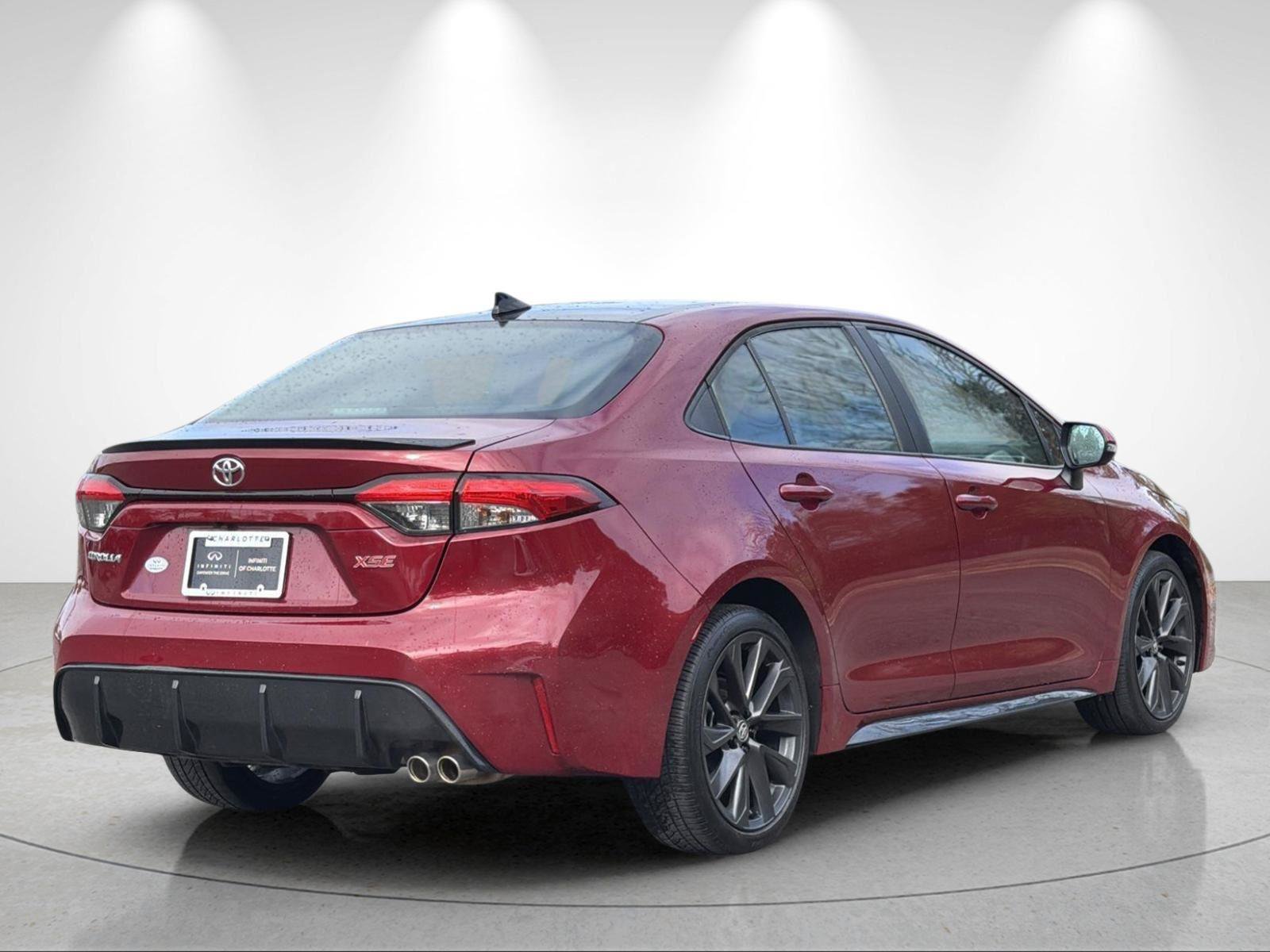Used 2023 Toyota Corolla XSE FWD image 5