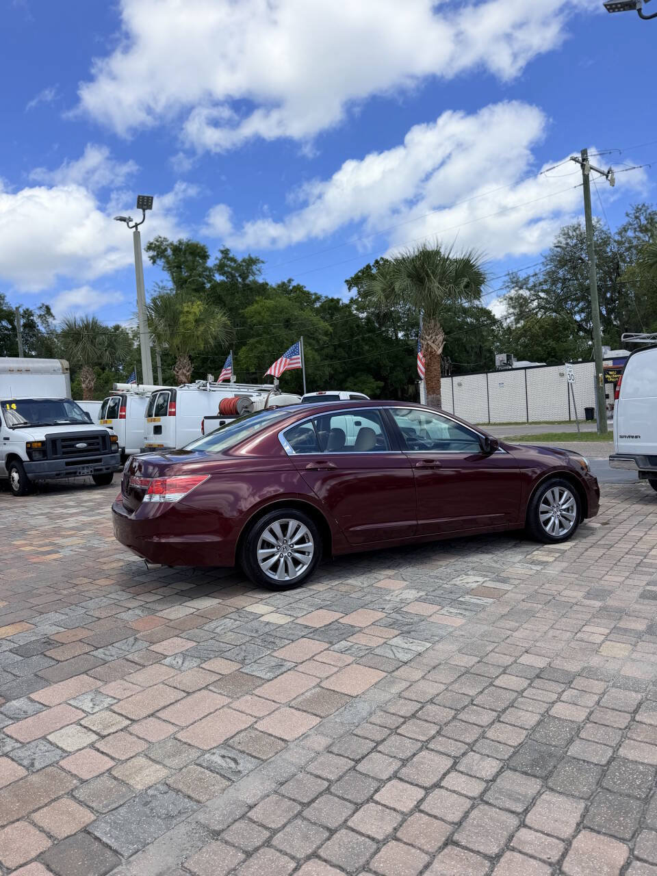 Used 2011 Honda Accord EX-L image 4