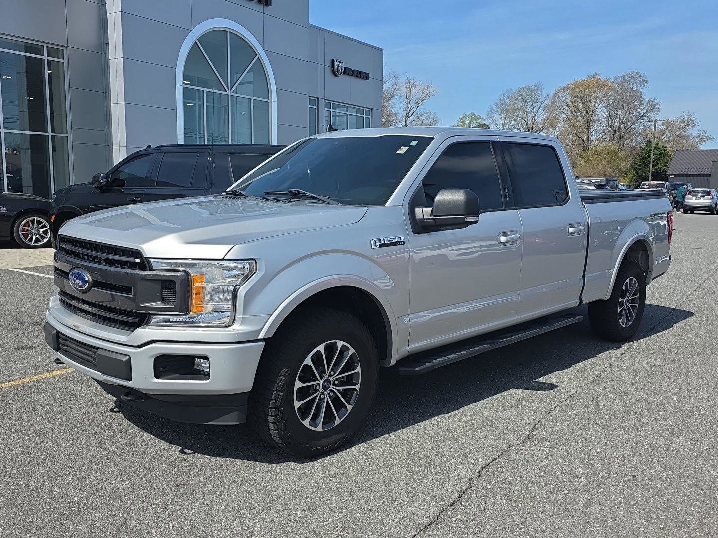 Used 2019 Ford F150 XLT w/ Equipment Group 302A Luxury image 10
