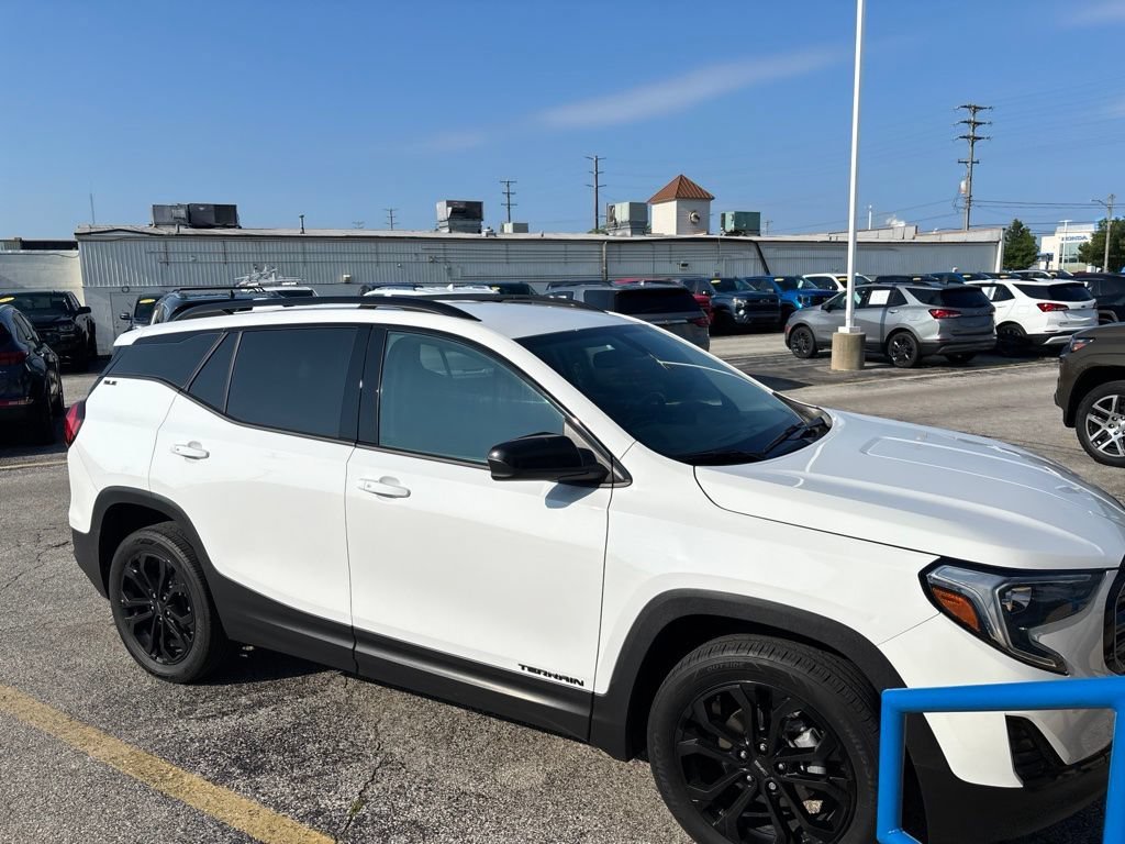 Used 2019 GMC Terrain SLE w/ Driver Convenience Package AWD/4WD image 6