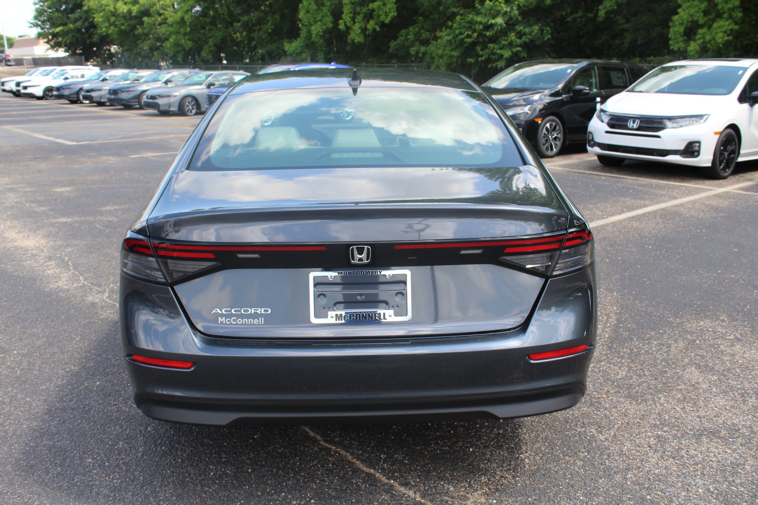 New 2025 Honda Accord LX image 4