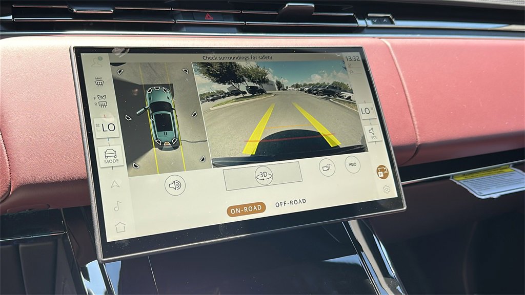 New 2025 Land Rover Range Rover Sport Dynamic SE image 20