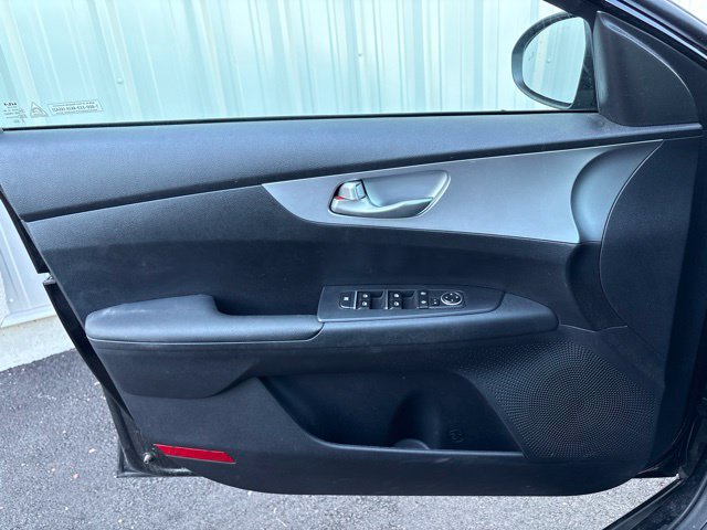 Certified 2024 Kia Forte LXS w/ LXS Technology Package FWD image 22