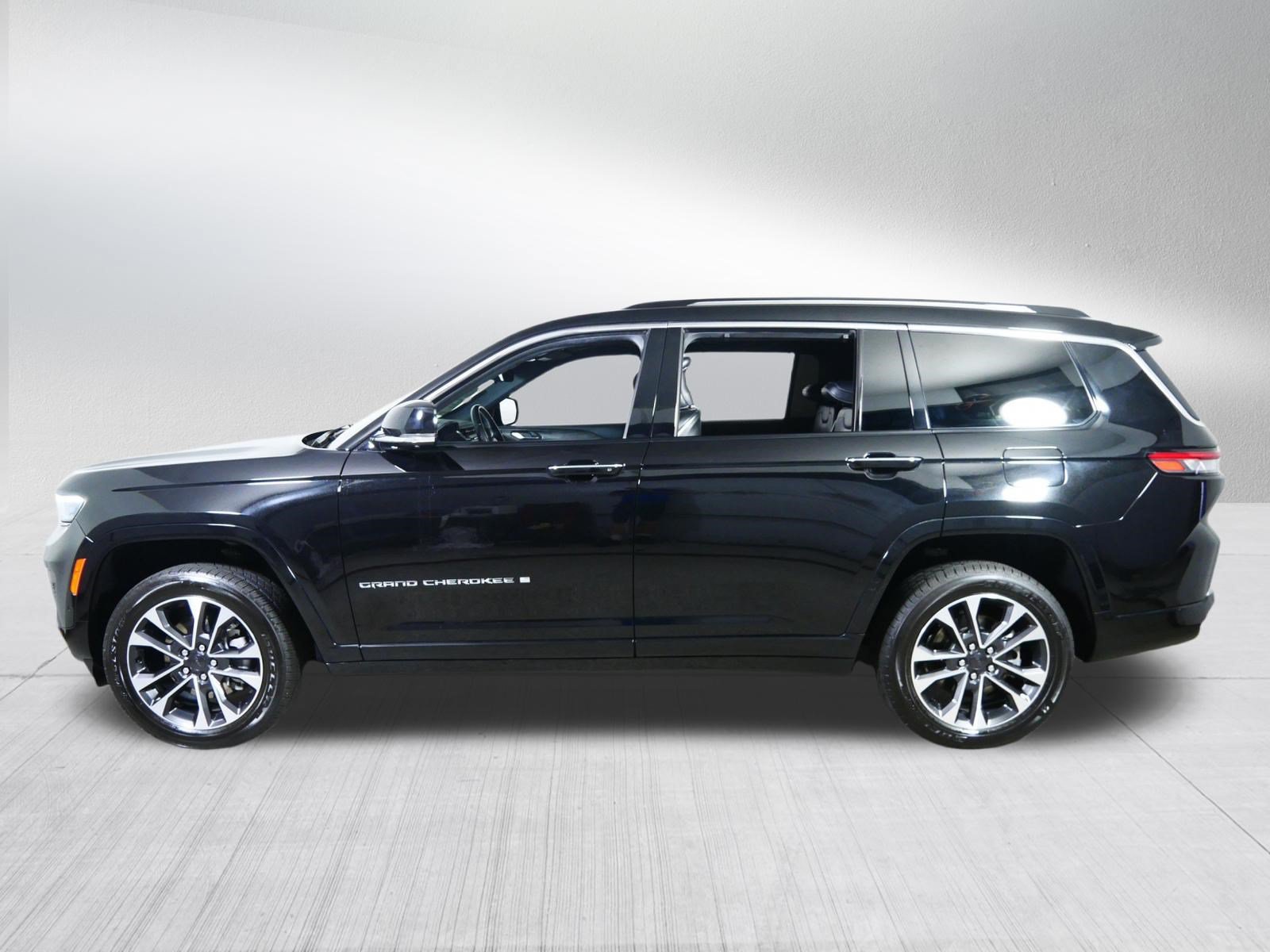 Used 2021 Jeep Grand Cherokee L Overland w/ Advanced Protech Group III AWD/4WD image 4