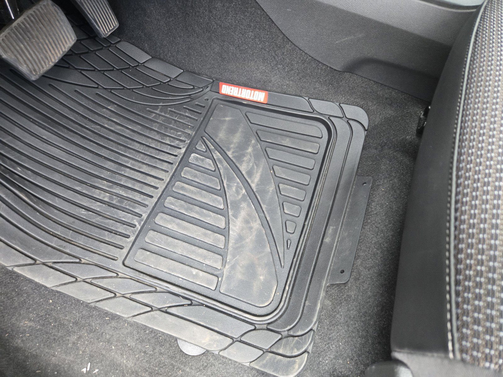 Used 2023 Buick Envision Preferred AWD/4WD image 11