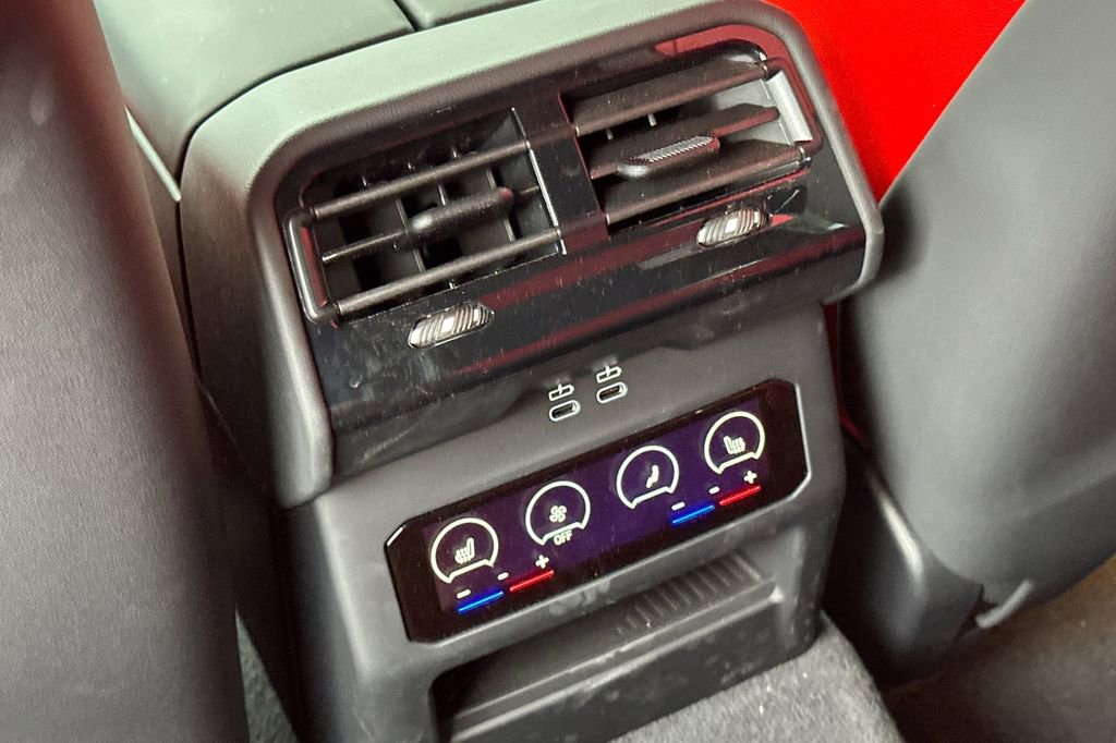 Used 2025 BMW M5 Touring w/ M Driver's Package AWD/4WD image 13