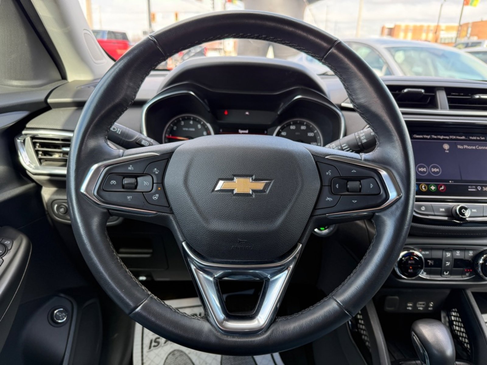 Used 2023 Chevrolet TrailBlazer LT w/ Sun and Liftgate Package image 21