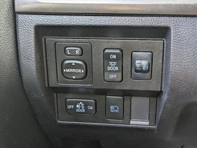 Used 2019 Toyota Tundra SR5 w/ SR5 Upgrade Package RWD image 14