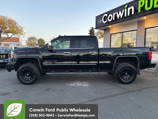Used 2018 GMC Sierra 3500 Denali w/ Duramax Plus Package image 8