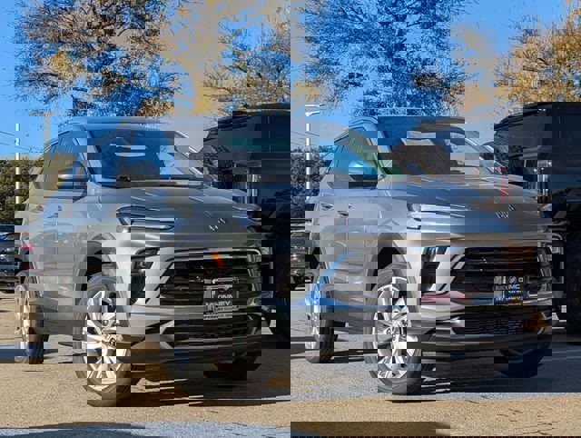 New 2026 Buick Encore GX Preferred w/ Comfort Package image 2