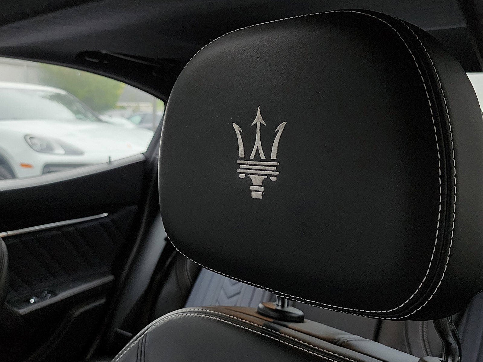 Used 2019 Maserati Ghibli S GranLusso AWD/4WD image 20