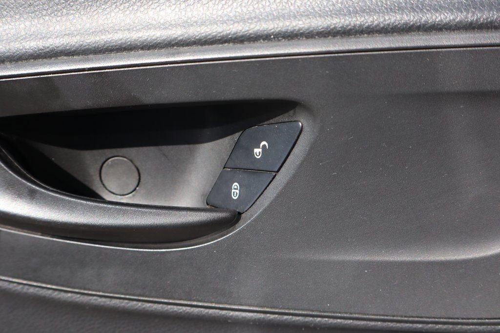 Used 2019 Mercedes-Benz Sprinter 2500 image 19