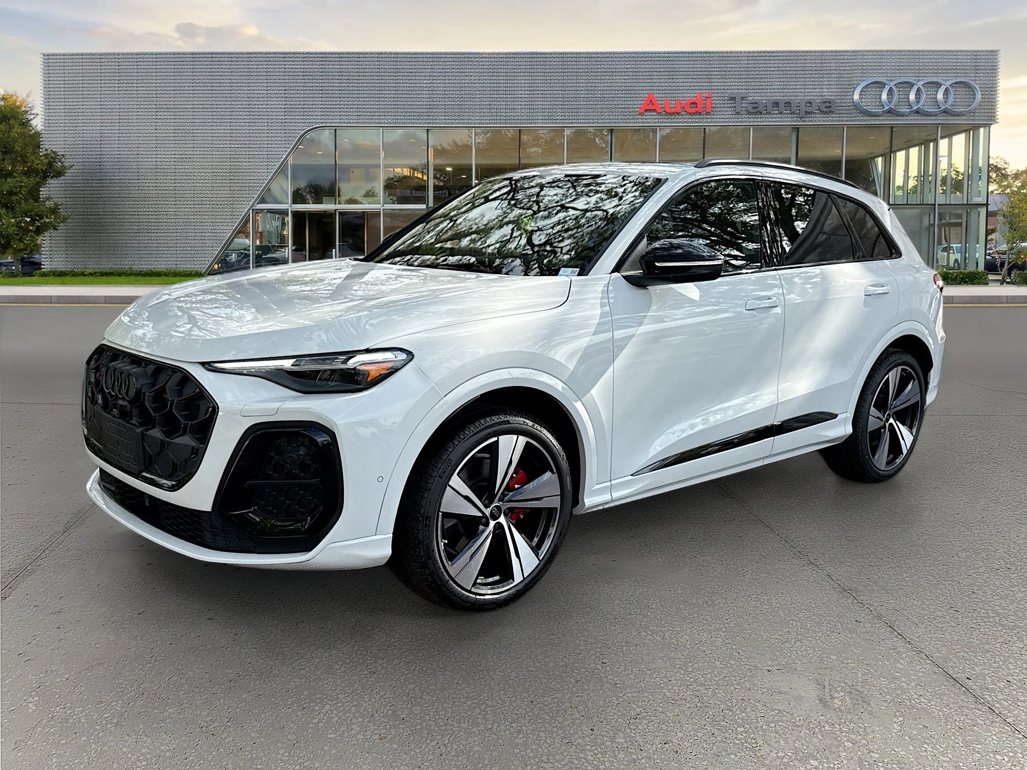 New 2025 Audi SQ5 Premium Plus image 7