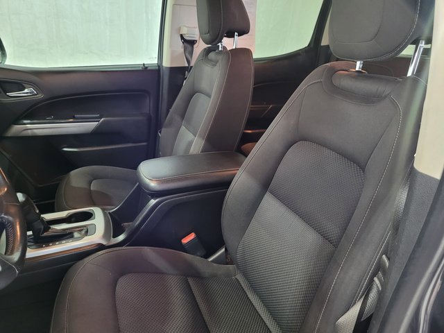 Used 2017 Chevrolet Colorado LT w/ LT Convenience Package image 29