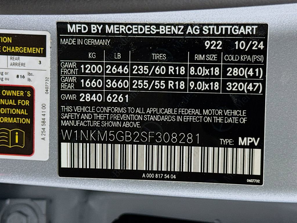 Used 2025 Mercedes-Benz GLC 350e 4MATIC image 31