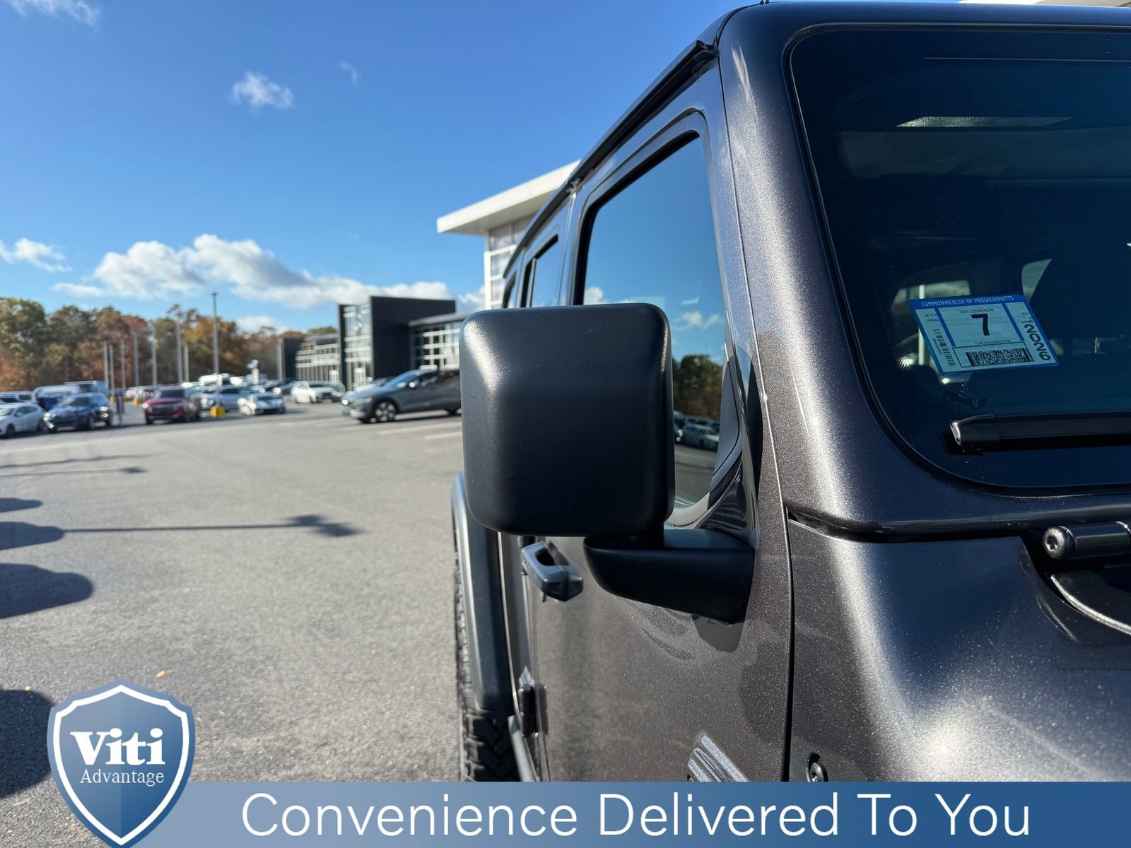 Used 2024 Jeep Wrangler Unlimited image 10