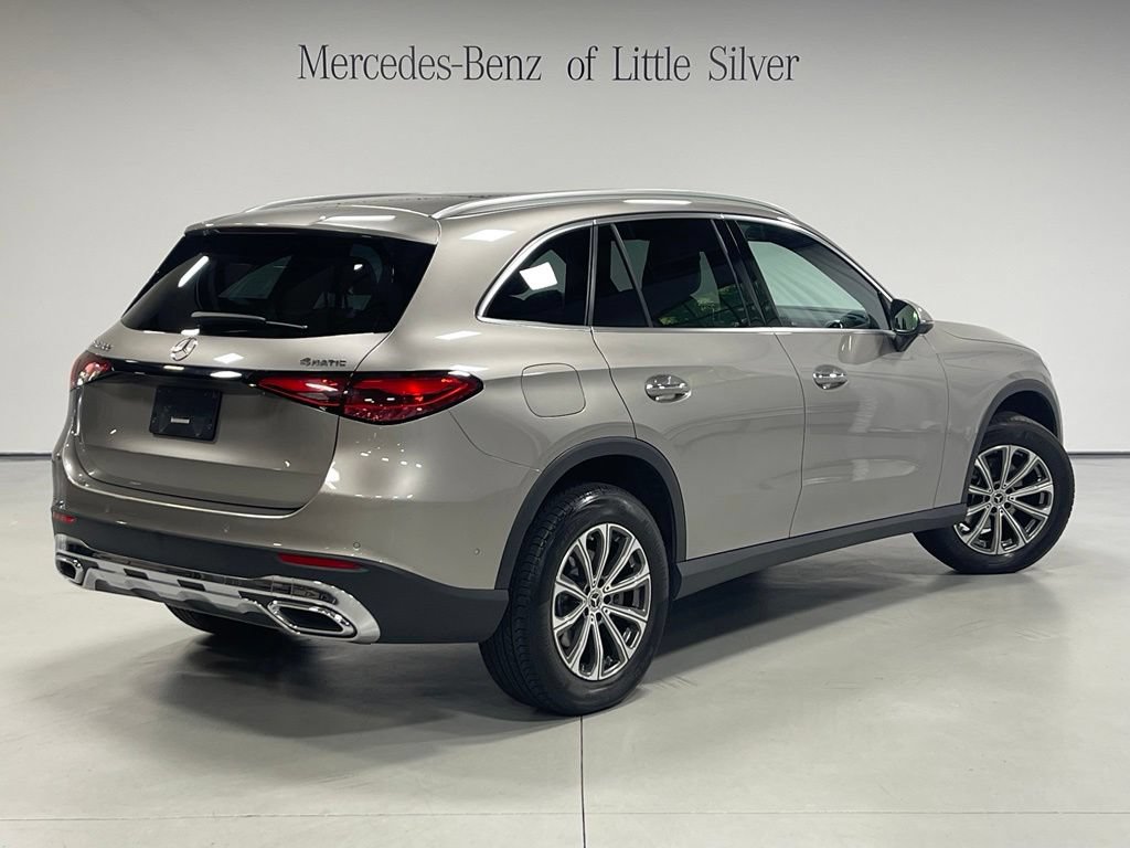 Used 2023 Mercedes-Benz GLC 300 4MATIC image 6