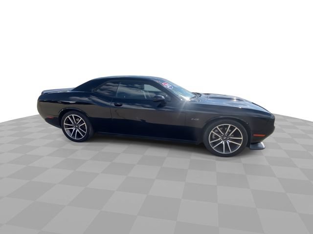 Used 2023 Dodge Challenger R/T RWD image 3