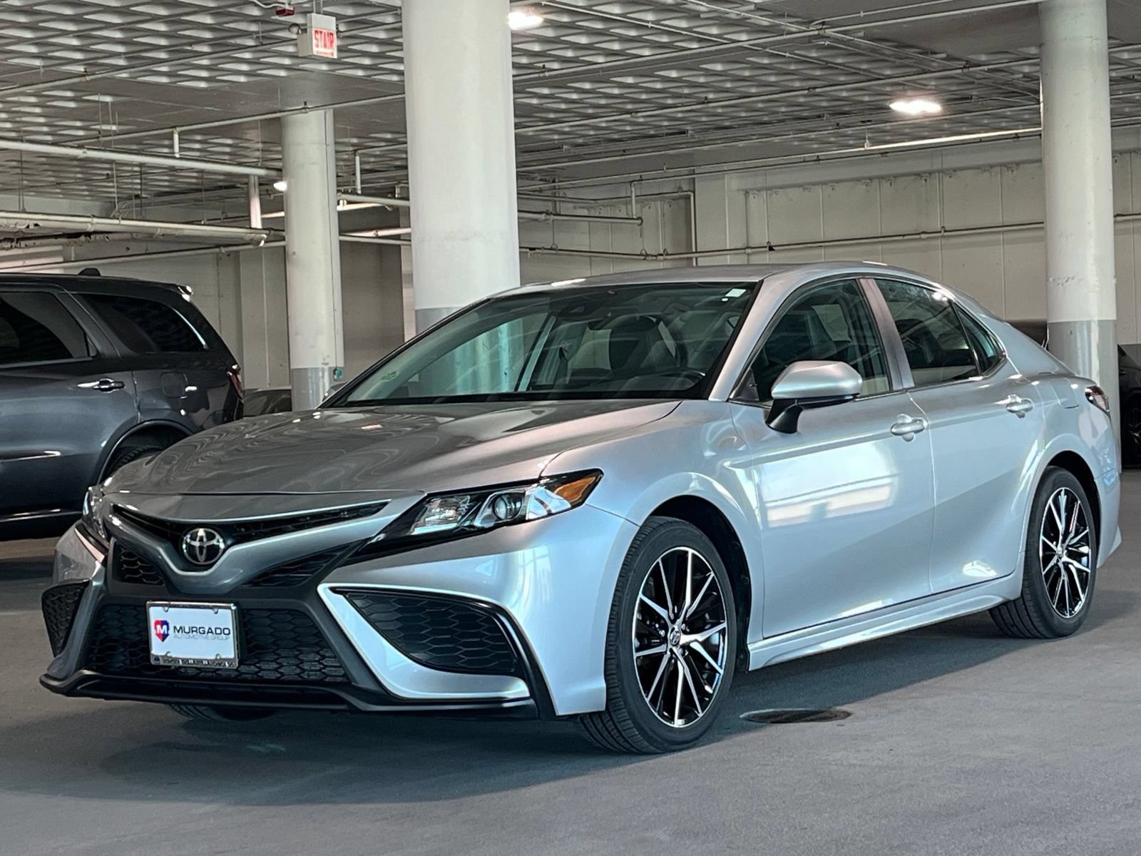 Used 2021 Toyota Camry SE FWD image 4