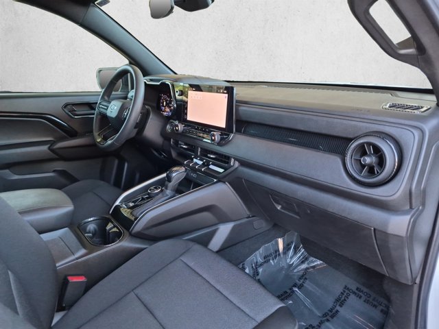 Used 2025 Chevrolet Colorado Trail Boss AWD/4WD image 21