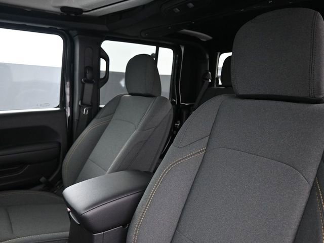 Used 2024 Jeep Gladiator Sport image 21