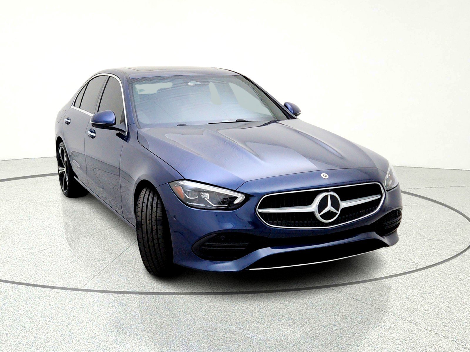 Used 2024 Mercedes-Benz C 300 Sedan image 5