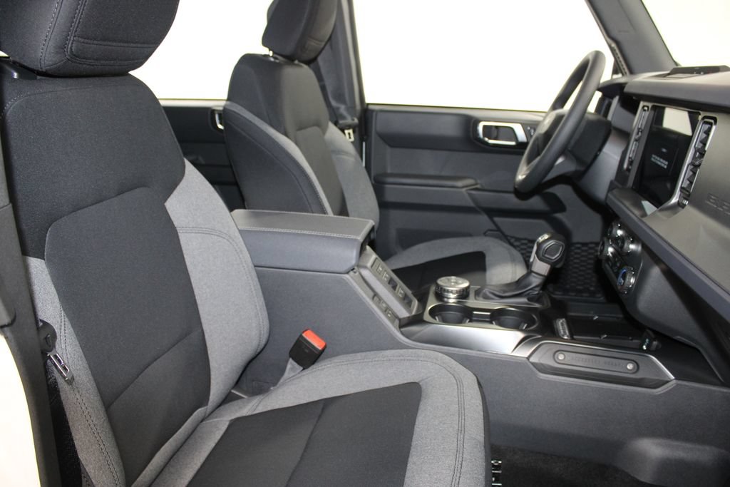 New 2025 Ford Bronco 4-Door AWD/4WD image 22