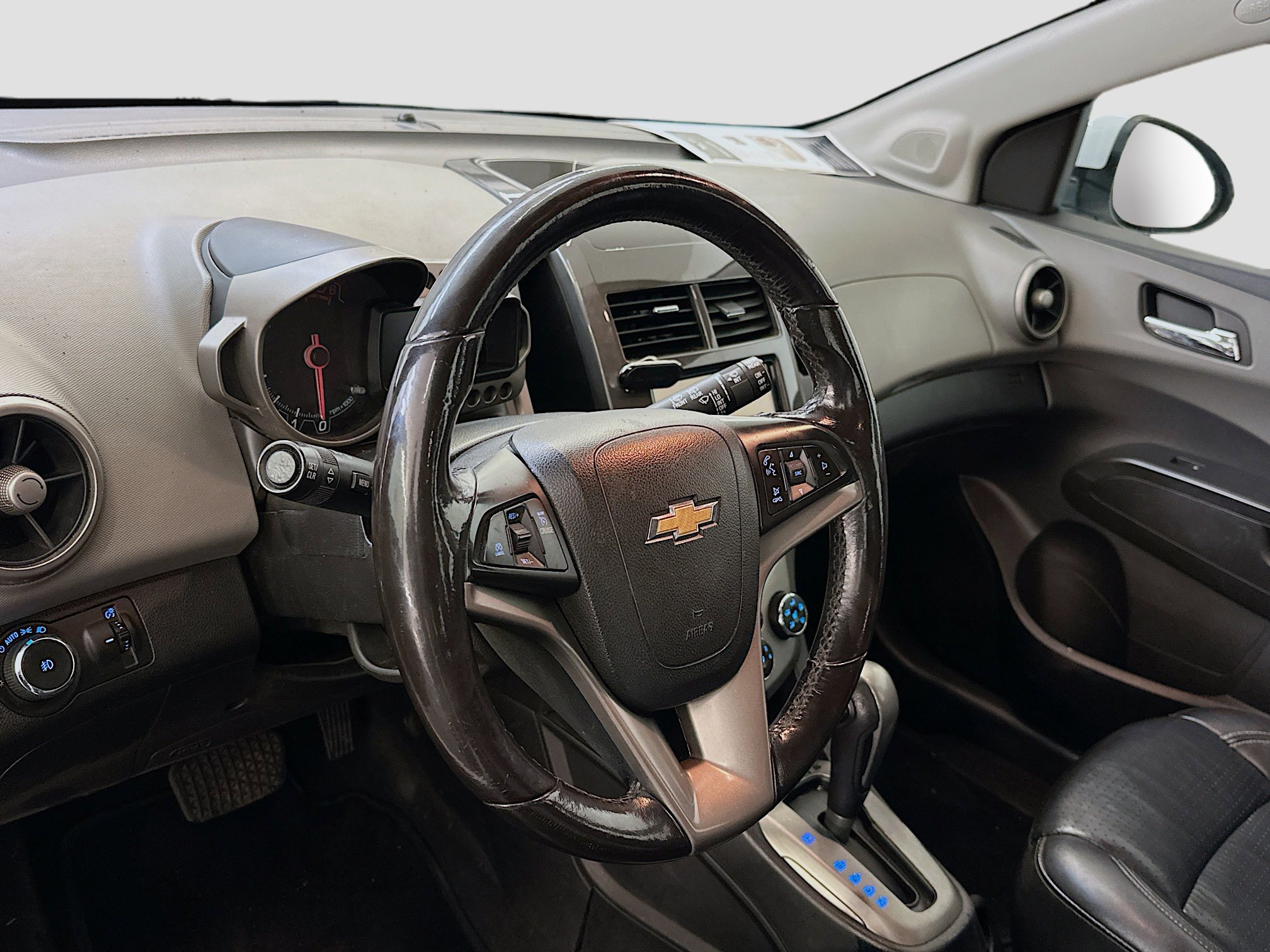 Used 2015 Chevrolet Sonic LTZ image 18