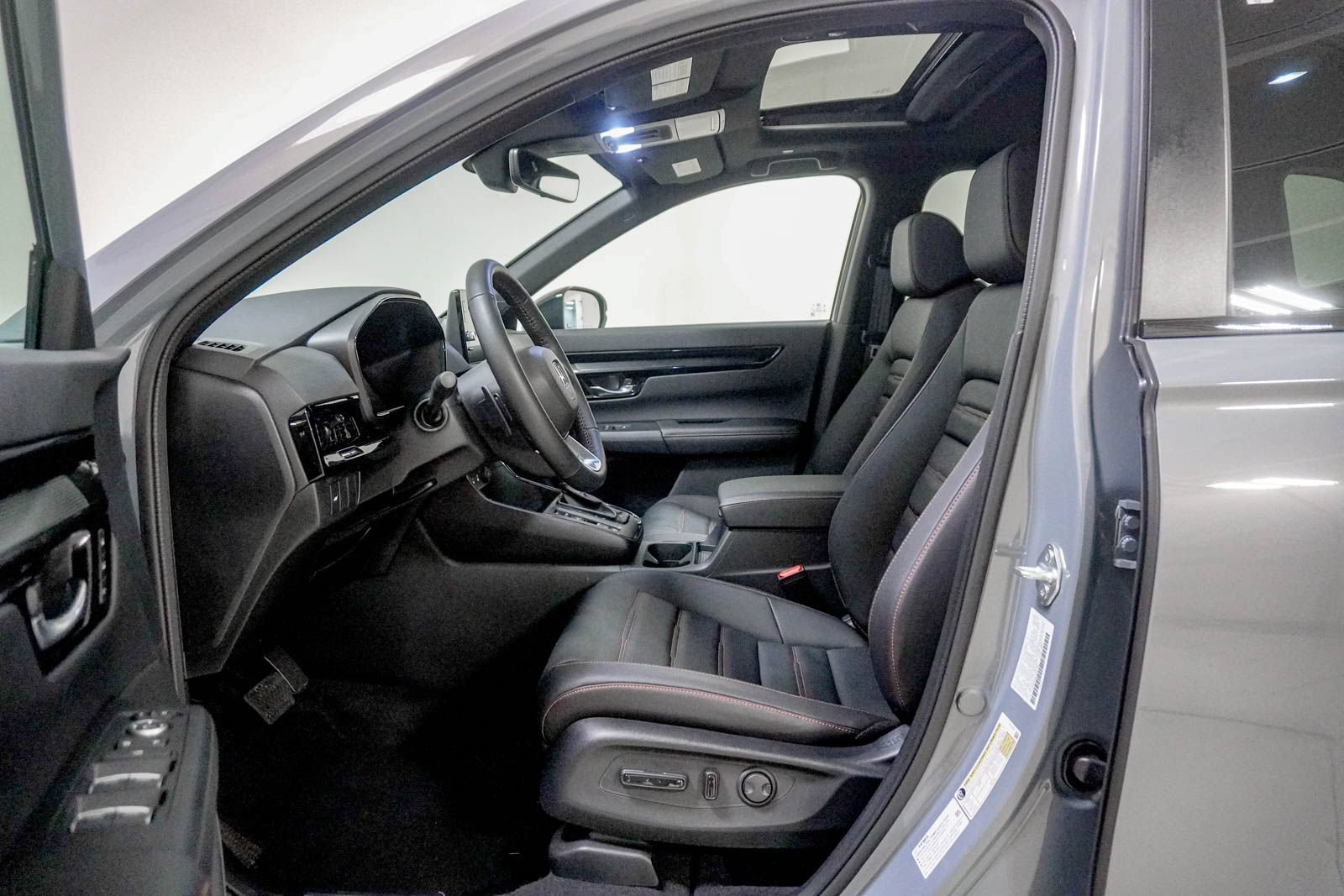 Used 2026 Honda CR-V Sport Touring image 20