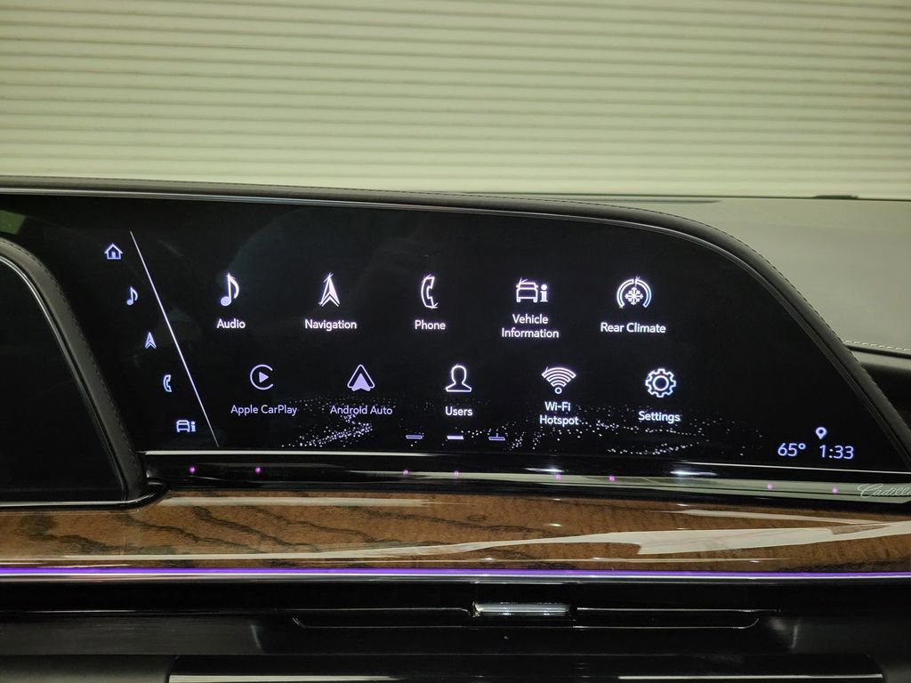 Used 2021 Cadillac Escalade Premium Luxury Platinum image 17