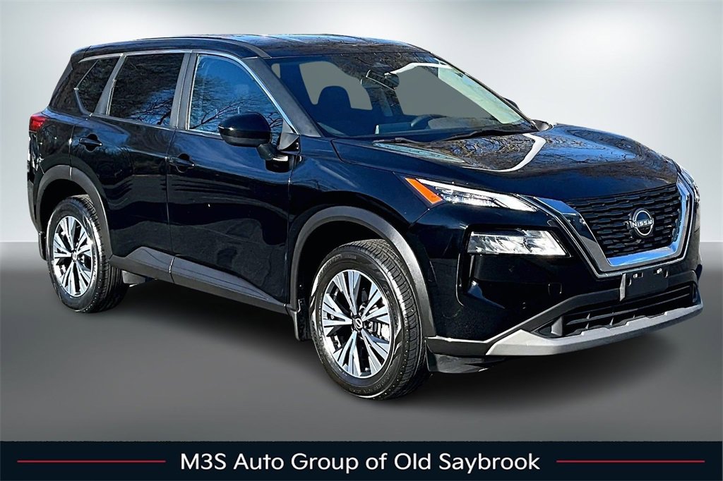 Used 2023 Nissan Rogue SV image 3