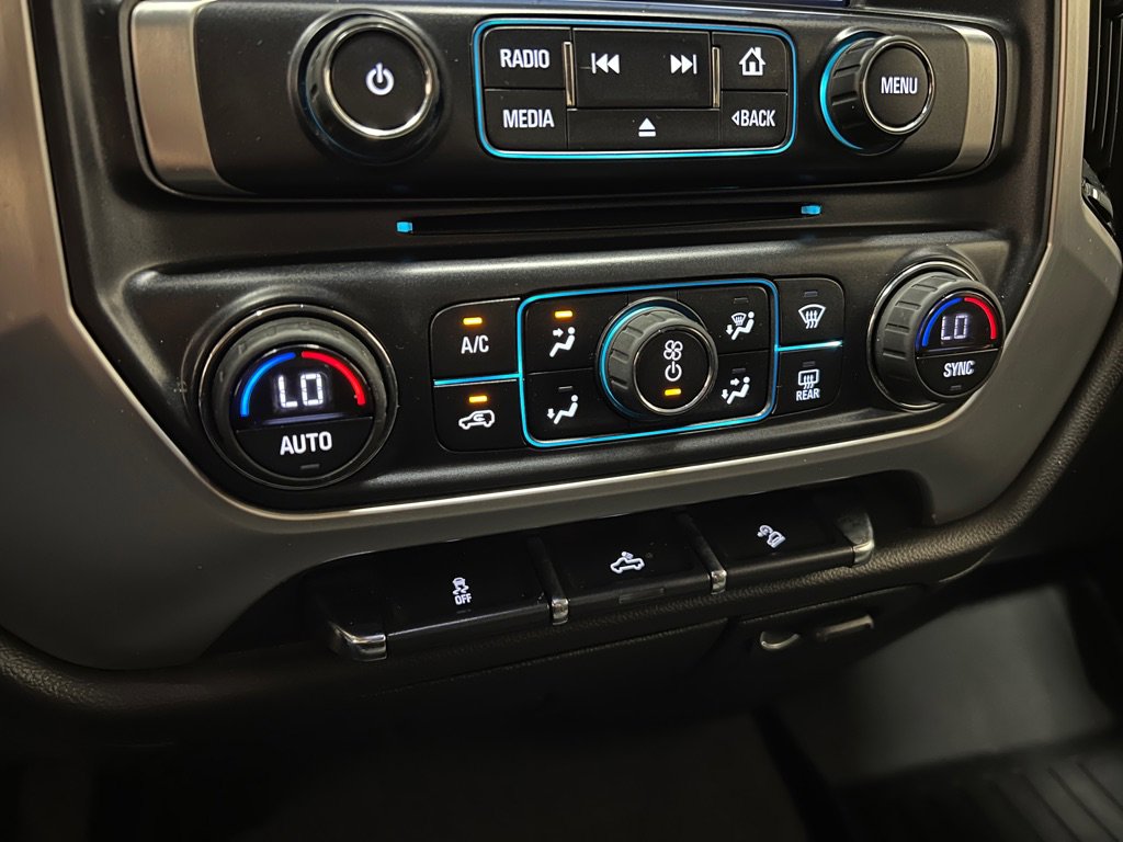 Used 2019 GMC Sierra 2500 SLE w/ SLE Preferred Package AWD/4WD image 28