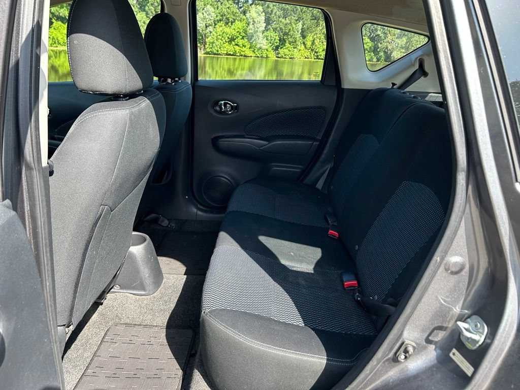 Used 2017 Nissan Versa Note SV FWD image 14