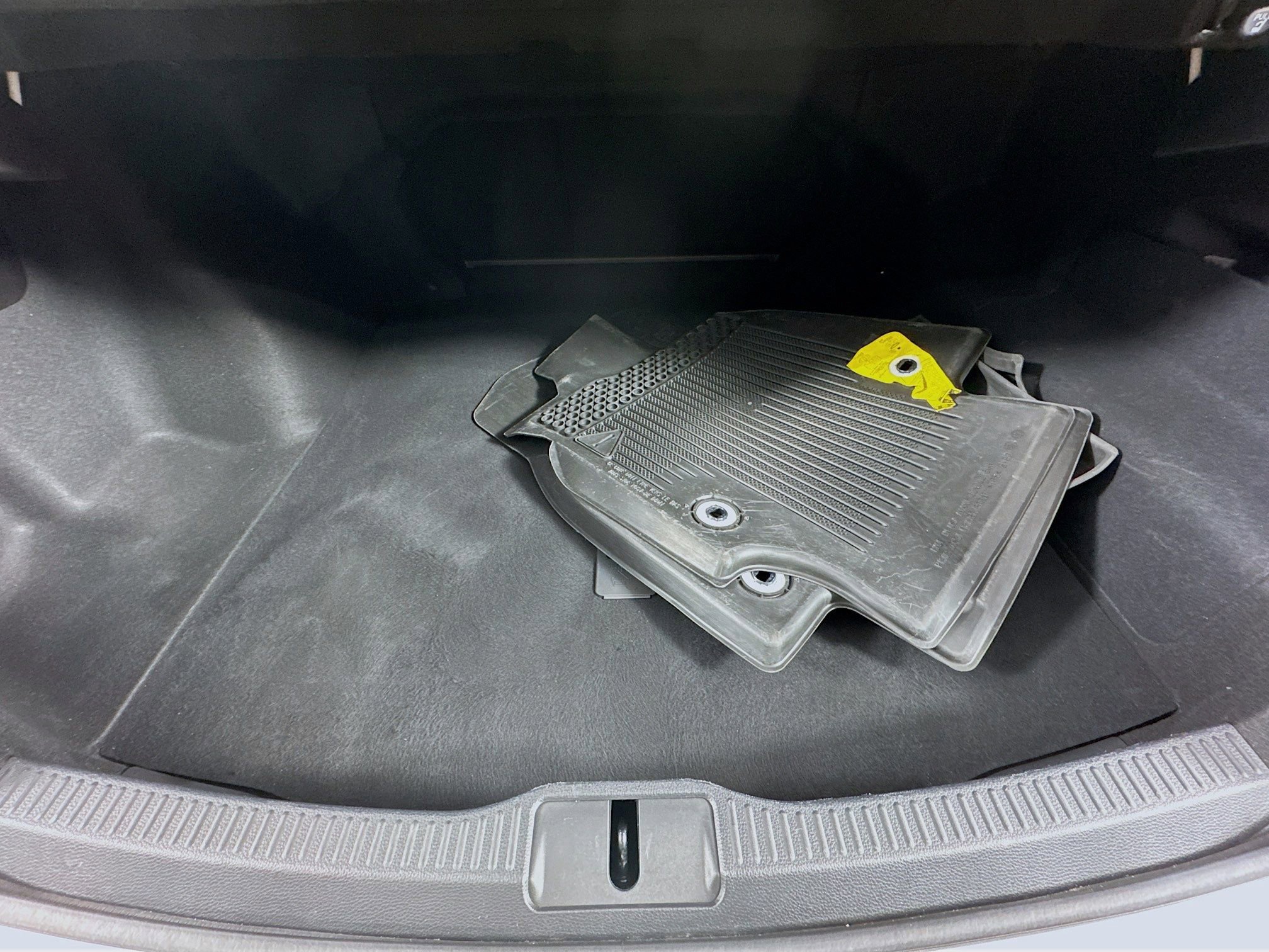 Certified 2023 Toyota Crown XLE image 20