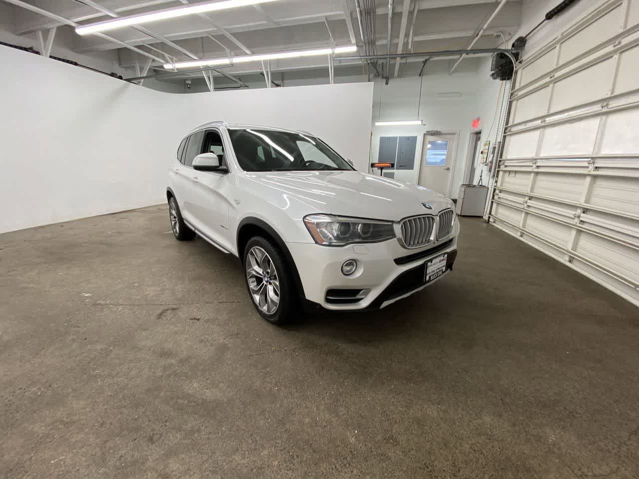 Used 2016 BMW X3 xDrive28d image 8